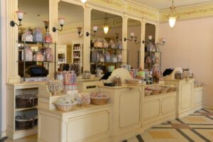 CAA Agencement - Puy du Fou - agencement parc de loisirs