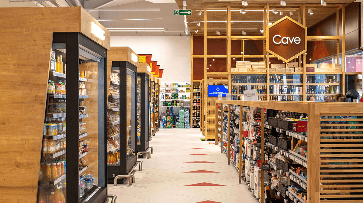 Agencement Grands Magasins - Carrefour - CAA Agencement